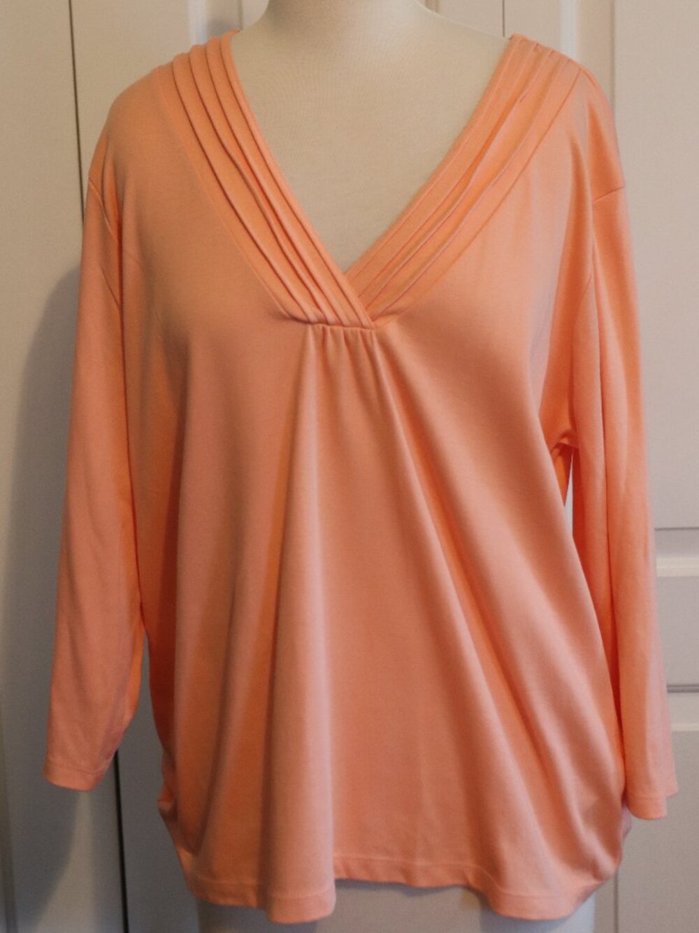 L.L. Bean 3/4 Sleeve 100% Supima Cotton V-Neck Knit Top Size Petite XL